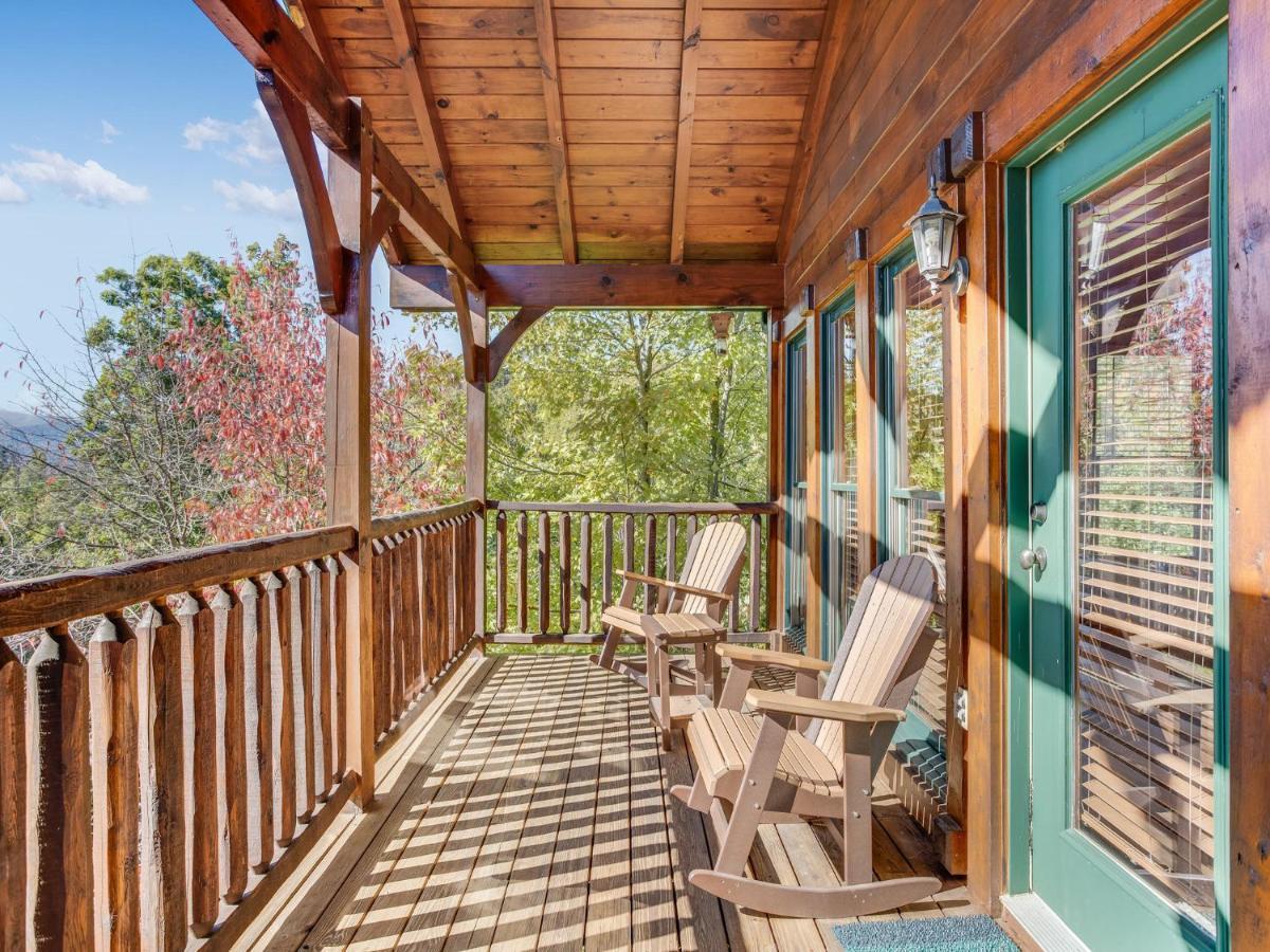 Heaven'S View, 2 Bedrooms, Sleeps 10, Hot Tub, Pool Table, Arcade, Jacuzzi Gatlinburg Exterior photo