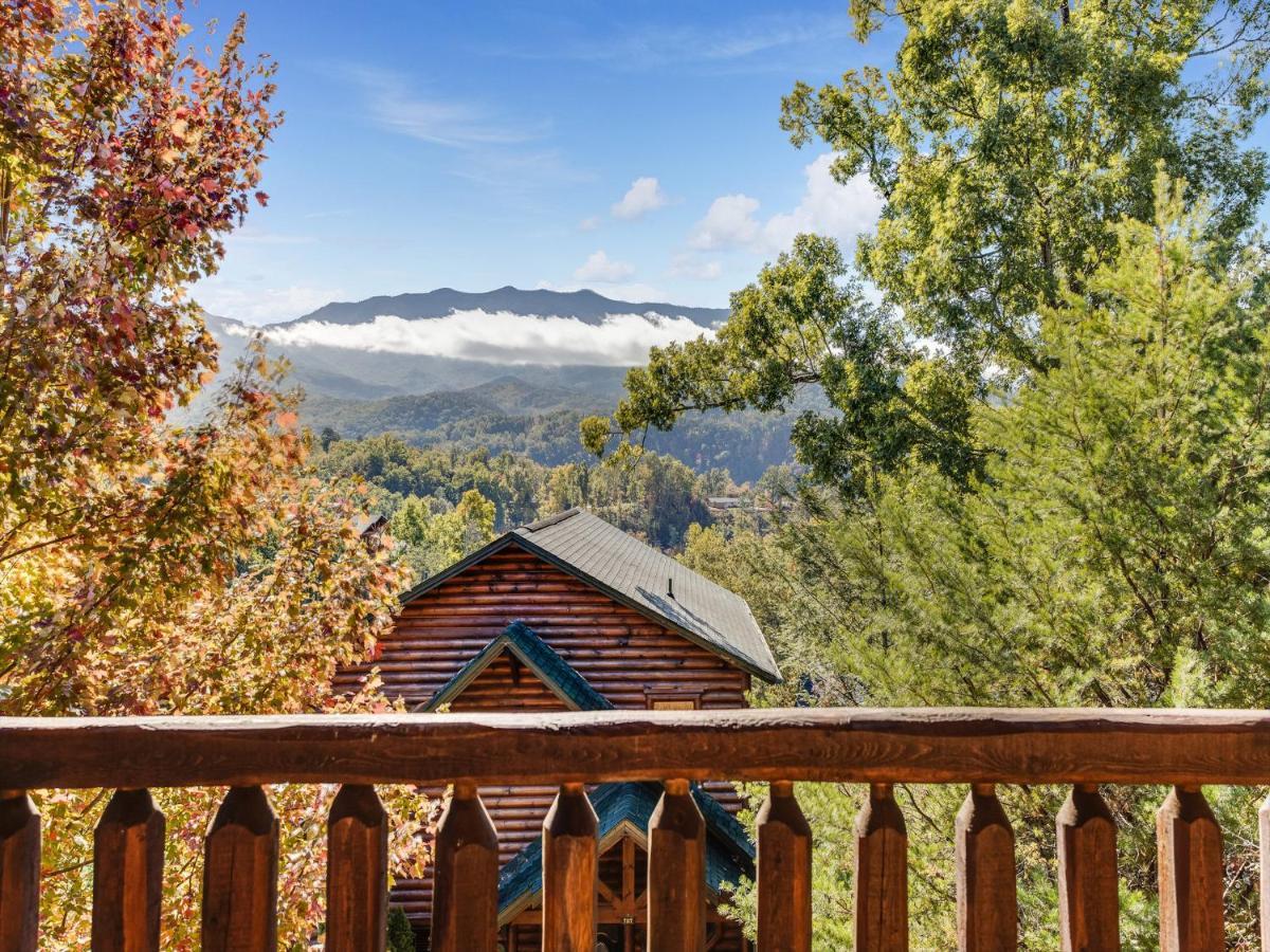 Heaven'S View, 2 Bedrooms, Sleeps 10, Hot Tub, Pool Table, Arcade, Jacuzzi Gatlinburg Exterior photo